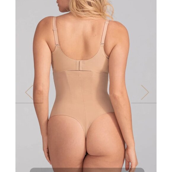 Honeylove Strong Support Mid-Waist Superpower Thong Sand Size Medium - Picture 3 of 10